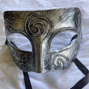 Mardi Gras mask